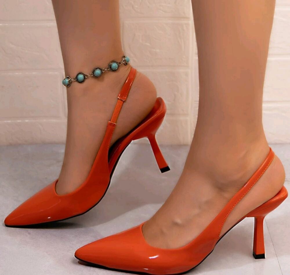 Dd. NWOB XFVQTPS ORANGE PATENT POINTED TOE SLINGBACKS ♡SIZE 8.5♡